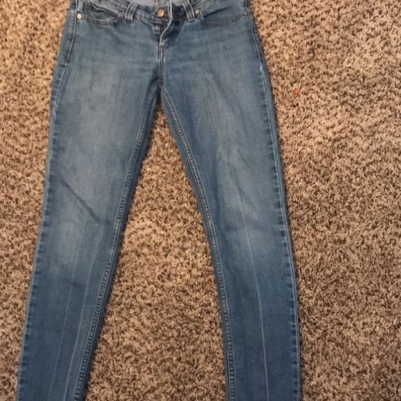 Levi’s Jeans - Picture 2 of 2